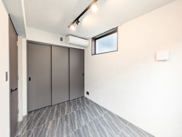 ＥＸＡＭ　ＡＫＡＳＡＫＡ2階 部屋設備