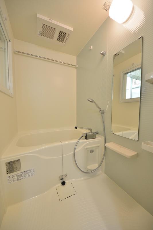 グランエッグス洗足池1階 玄関