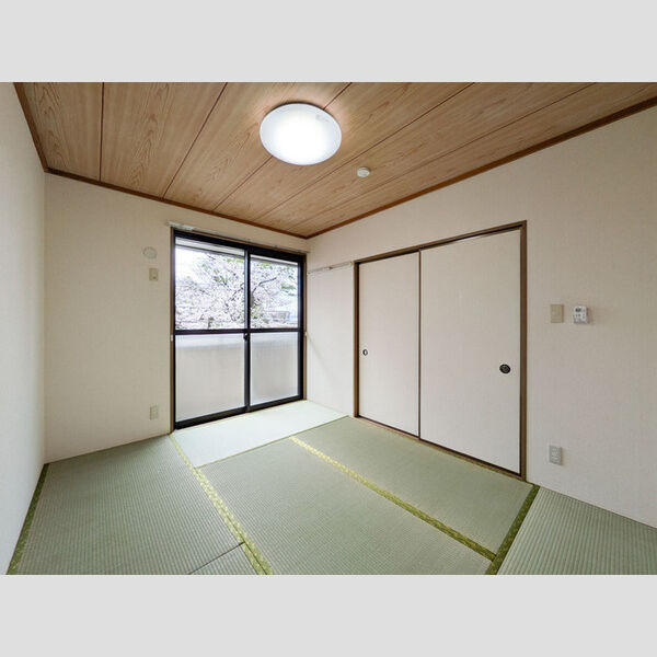 グリーンパーク笹目205号室 和室
