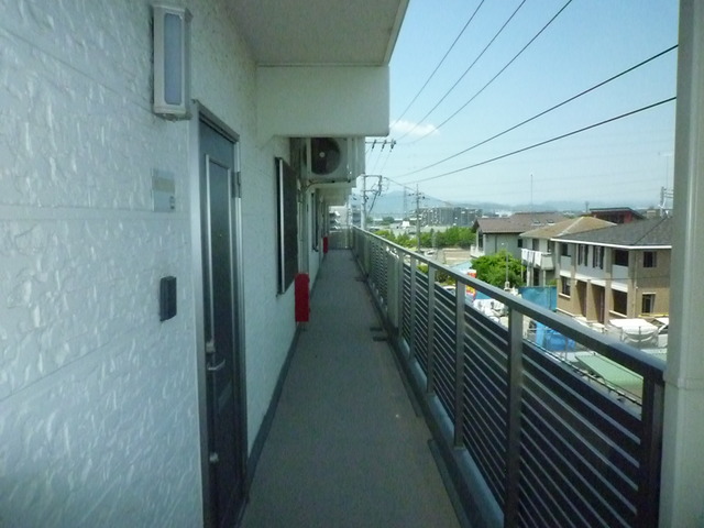 パラドール2-D号室 廊下(３Ｆ)