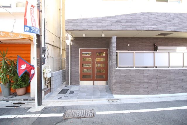 音楽マンション セレナーデ東長崎 エントランス