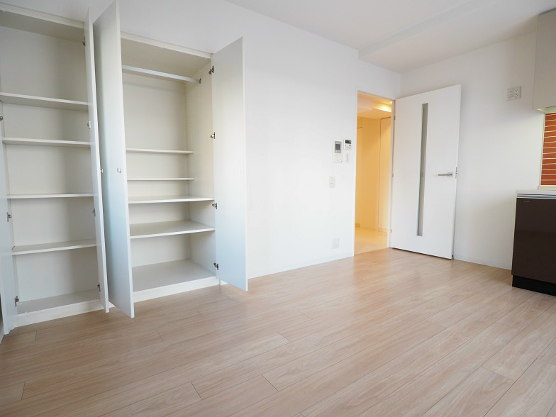 レジディア中落合A棟2階 リビング