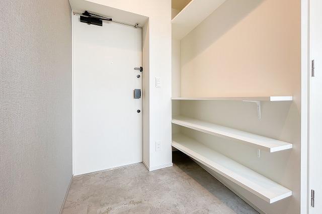 nido SUGAMO8階 玄関