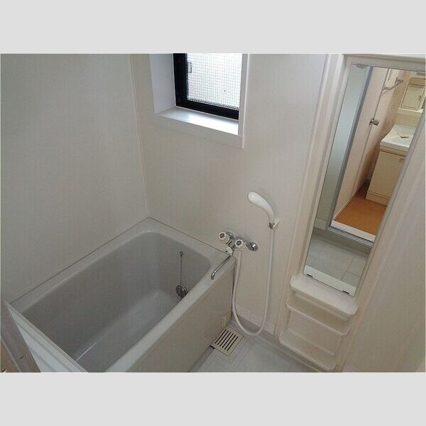 サンヴィラージュA・BA103号室 浴室