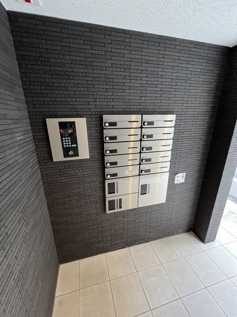 セグレート日本橋1階 宅配BOX