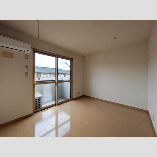 ノーベルパーク　15・16・17 洋室