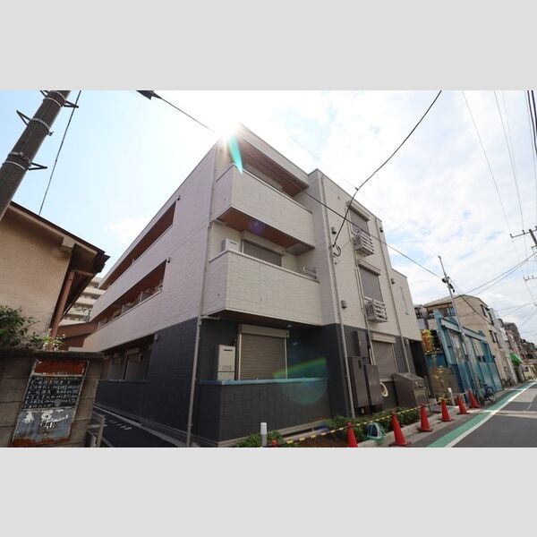 アヴァンス宝町の外観画像