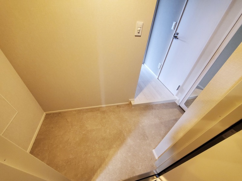 maison chrolo5階 玄関