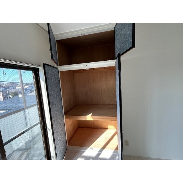 只見ハイツ303号室 内観