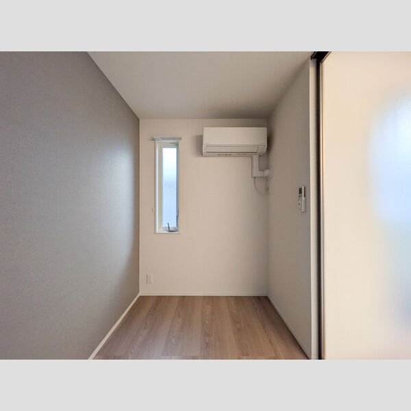 セレスティア白鳥207号室 洋室3.1帖