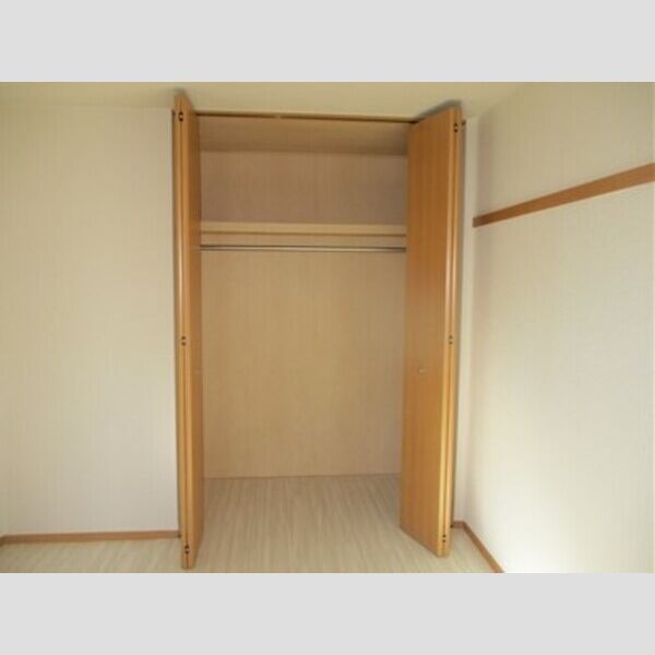 グリーンヒルズ　F棟 収納