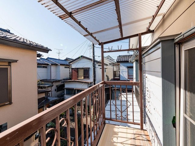 庭付き戸建て馬橋ハウス 日当たり・通風良好のベランダあり♪