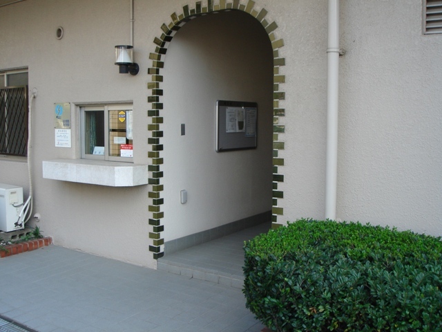 メゾン矢向 エントランス