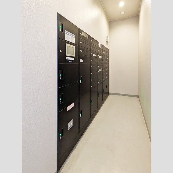 Je Glycine 寿町 宅配ボックス