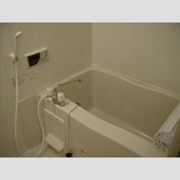 アスティオン　Ⅱ202号室 浴室(追焚給湯器付)