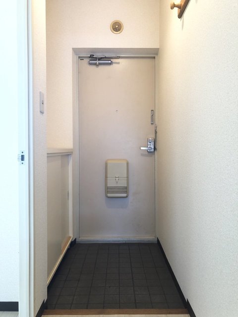 サニーヒル長後0303号室 玄関