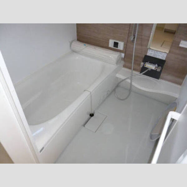 シンフォニー　A棟201号室 浴室