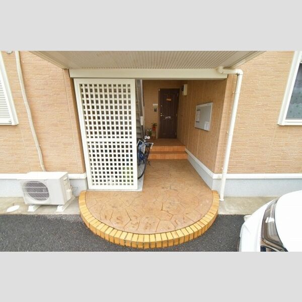 south wind Ⅱ エントランス