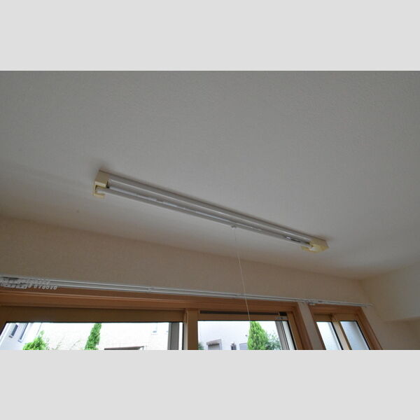 クレール四季彩の丘　六番館103号室 室内物干し