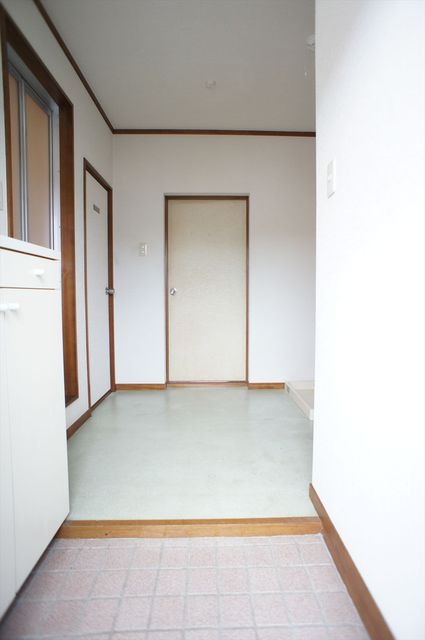 ビラおゆみ野0301号室 玄関です