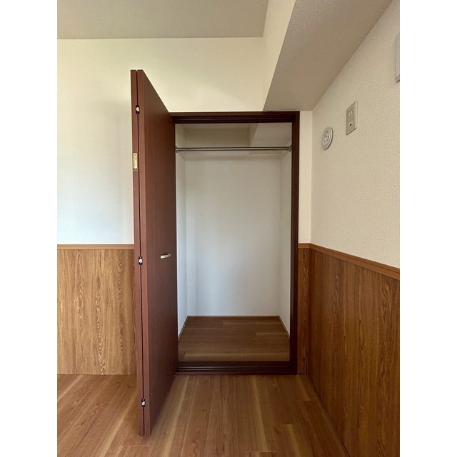 スクリップス 洋室１