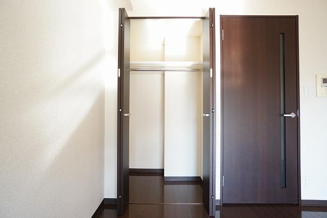 アーバンフラッツ八王子みなみ野5階 収納