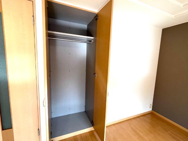 ディア・コート・ST リビングクローゼット