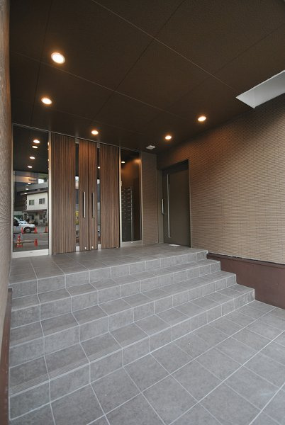 オクドテラス308号室 エントランス