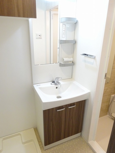 ザ・レジデンス・オブ・トーキョーＪＫ４０602号室 洗面