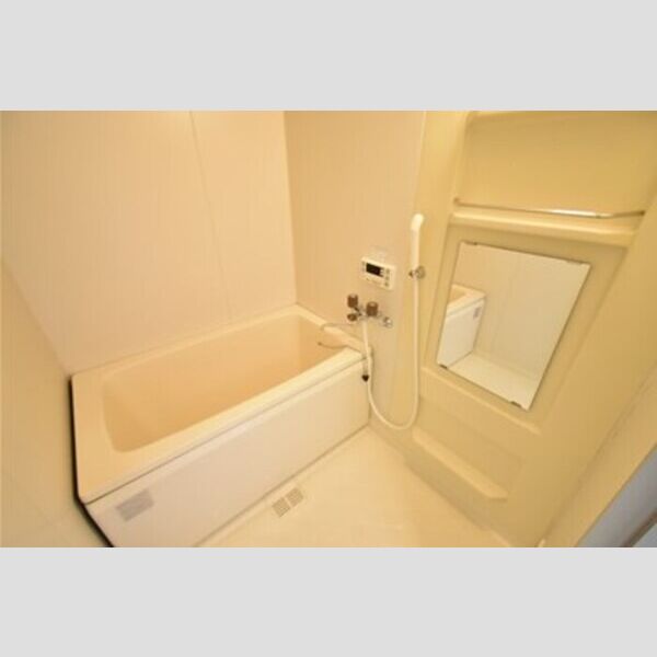 Bellevue参番館205号室 バス