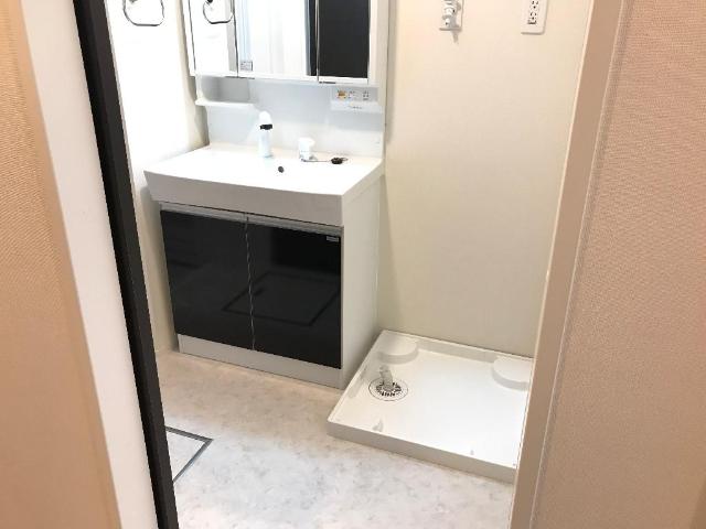 ラ・ベル・オロール102号室 脱衣所（イメージ）