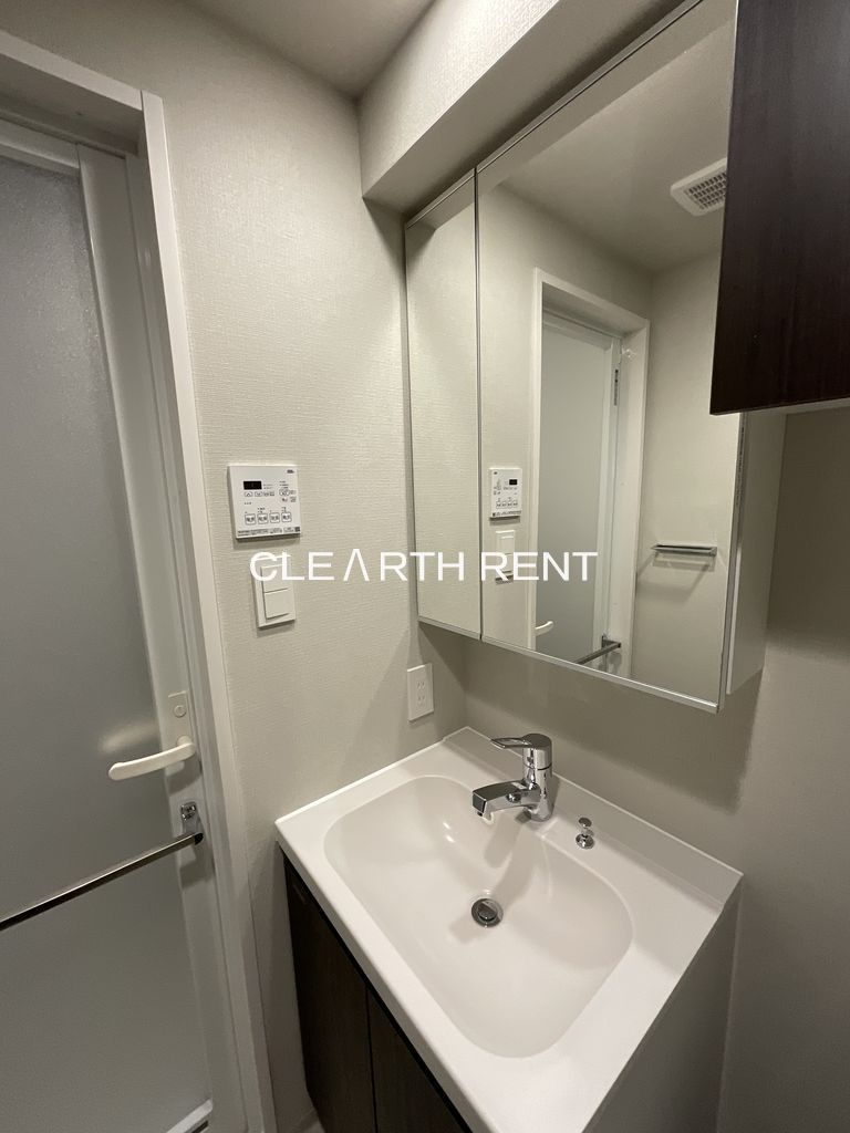 コンシェリア横濱南 ＬＥ ＶＥＮＴ ＶＥＲＴ5階 ★独立洗面台★