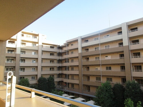 ライオンズヒルズ田端不動坂4階 バルコニーからの眺望　※前回募集時2020年8月の写真