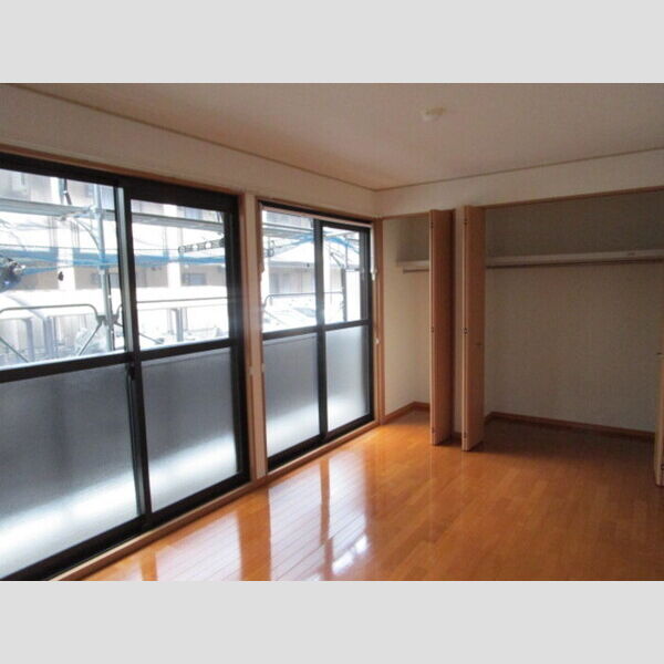 リヴェールNF小杉 洋室