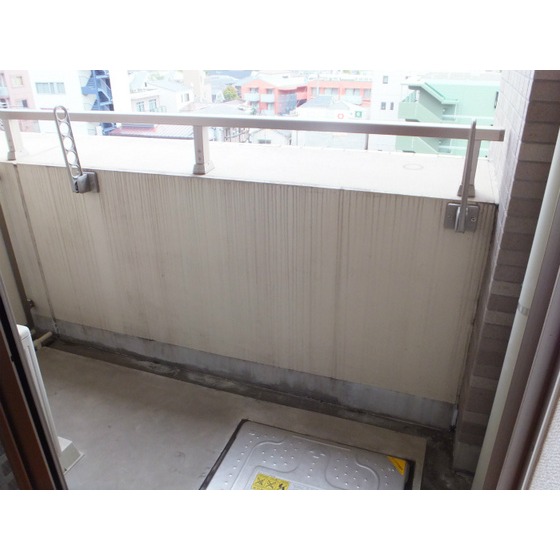 リリエンベルグ弐番館0402号室 バルコニー