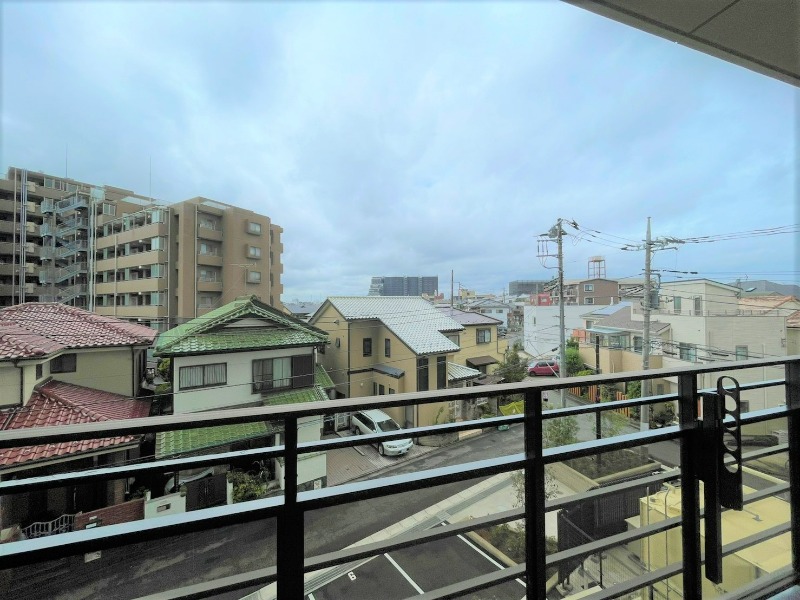 レーベン鶴瀬 Artifact3階 部屋その他