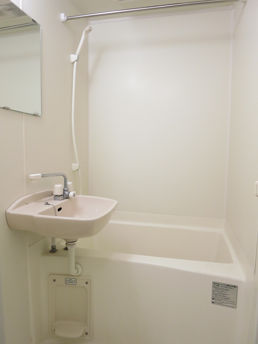 レオパレスコラール　キシ201号室 浴室乾燥機付