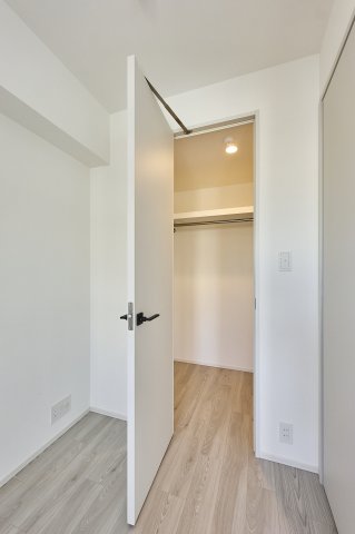 プラウドフラット清澄通り907号室 収納