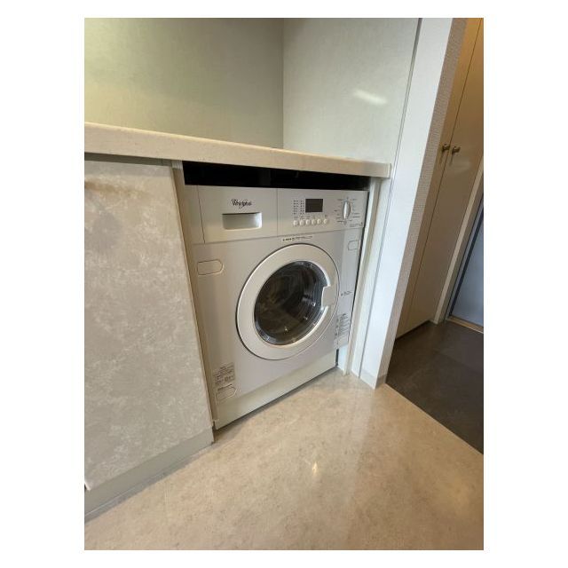 メゾン・ド・ヴィレ麻布台1405号室 洗濯乾燥機付き