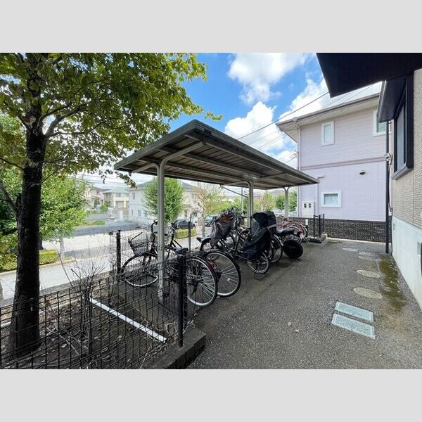 パークメゾン　A102号室 駐輪場