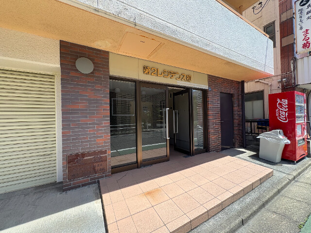 第2レジデンス初 エントランス