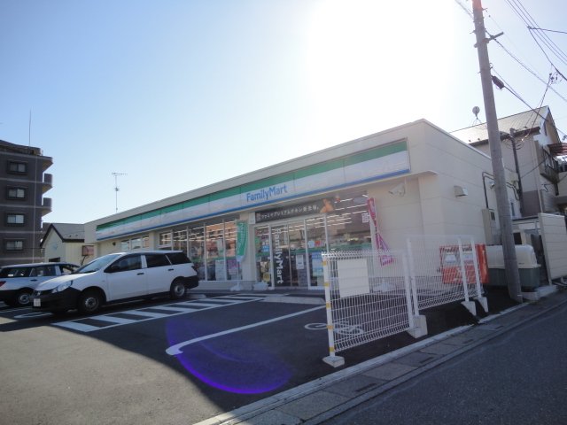 グレイス　ヴィラ ファミリーマート川口長蔵店まで280ｍ