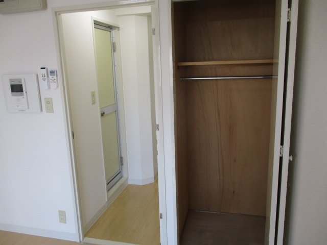 ＤｅＬＣＣＳ　Minaminagasaki クローゼット