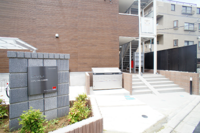 リブリ・フォレスト南浦和 エントランス