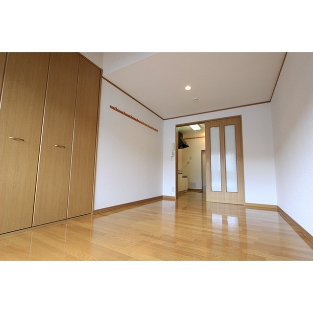 アヴェニール湘南Ⅰ203号室 リビング