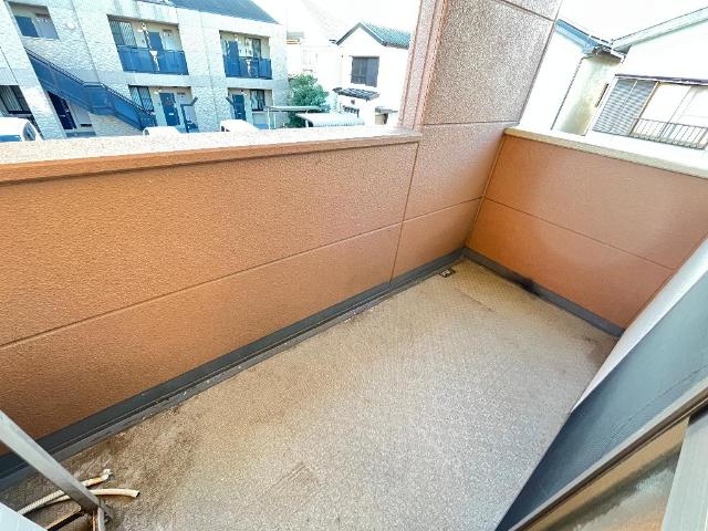 ハーベイロード205号室 ベランダ