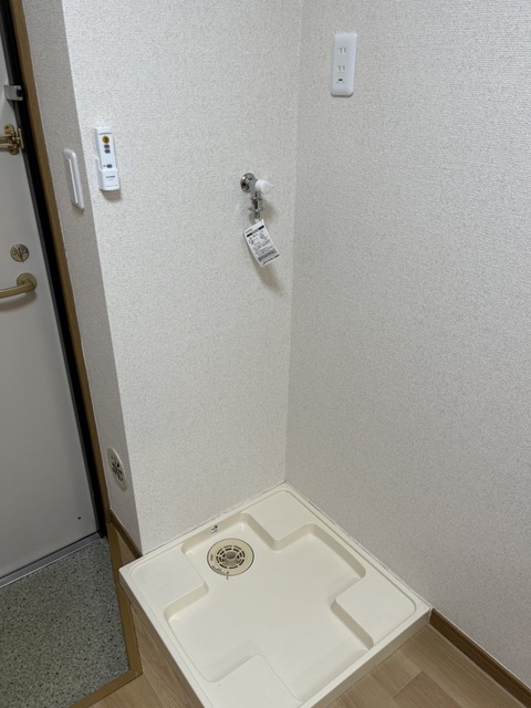 エスポワール井上0103号室 内観