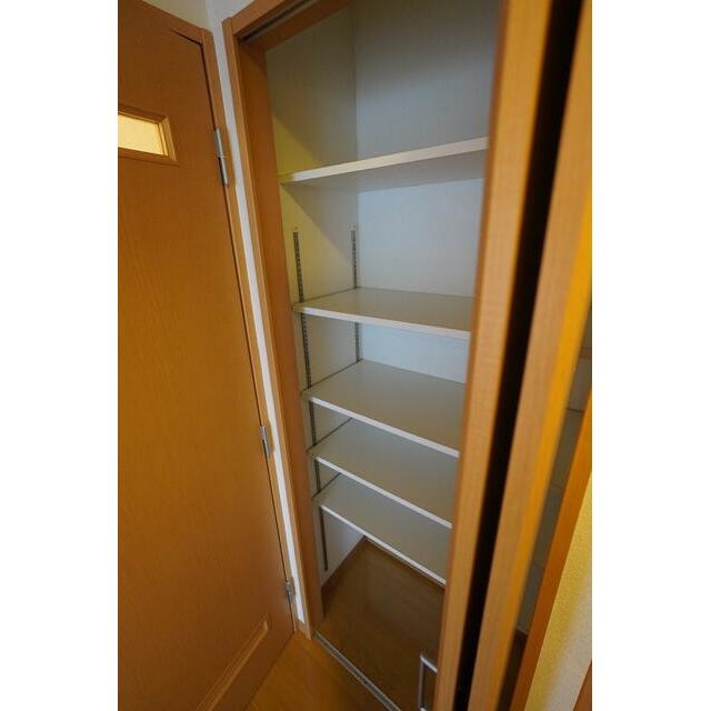 グランドール青葉2階 ※画像は他号室写真。現況優先。