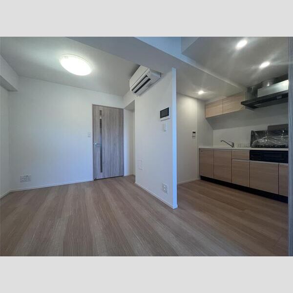 Alivis五反野803号室 玄関