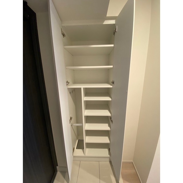 プレール・ドゥーク川口並木1003号室 内観